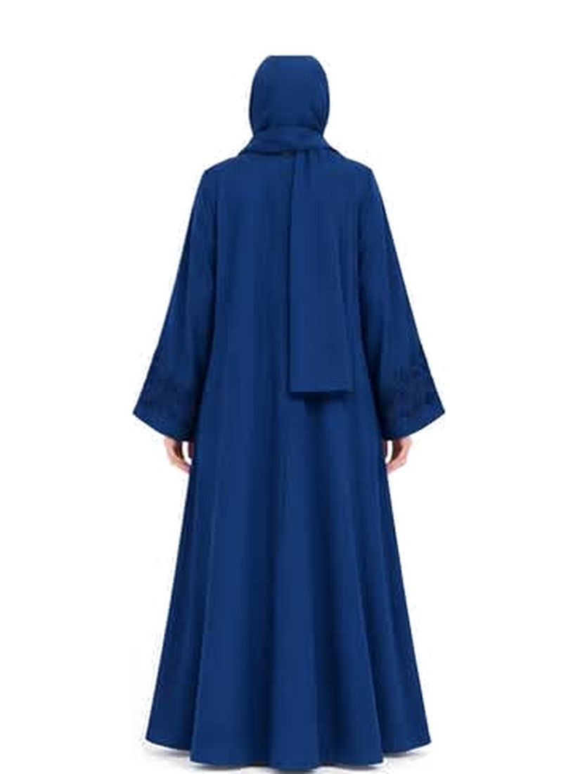 Back view with the scarf draped